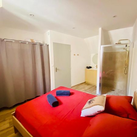 Les Appartements Du Vieux Poussan Ngoại thất bức ảnh