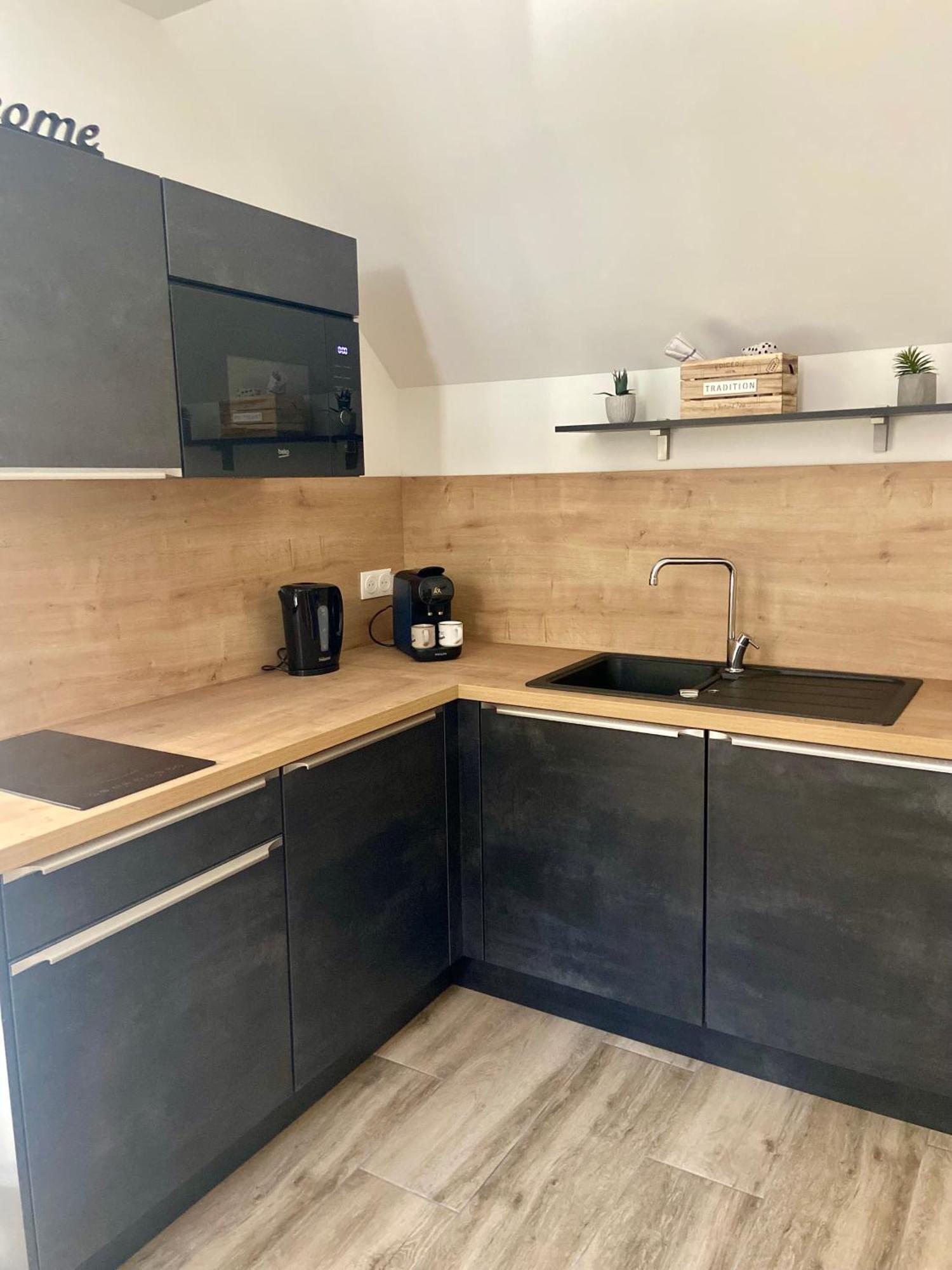 Les Appartements Du Vieux Poussan Ngoại thất bức ảnh